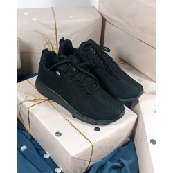 Zapatilla Negra