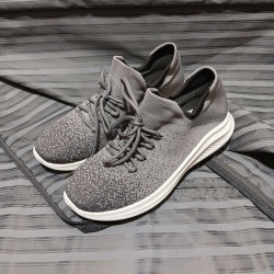 Zapatilla gris degrade