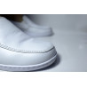 Mocasin blanco cuero